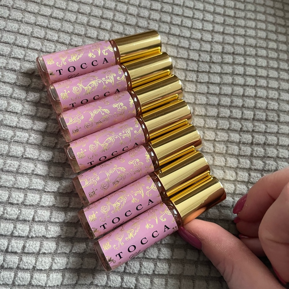 Tocca Cleopatra Mini Rollerball Perfume (set of 7)
